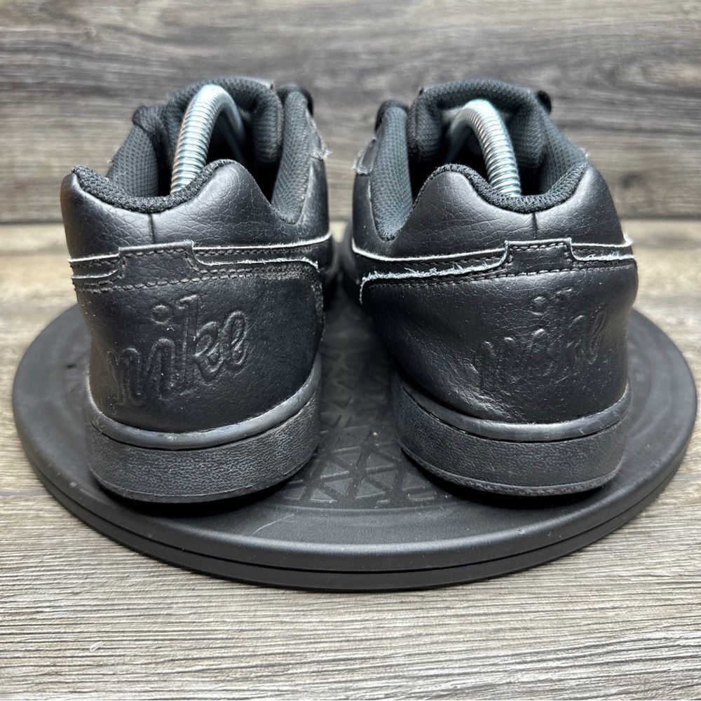 Nike Men’s Ebernon Low Triple Black Athletic Basketball Shoes Size 9.5 - Picture 4 of 7
